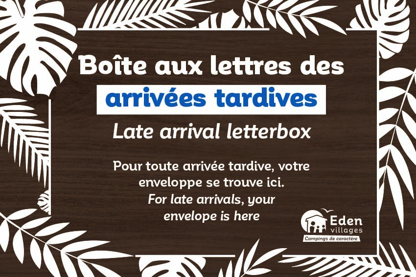 SITE_Arrivées_tardives_fleurs_fond_bois_2_30x20cm