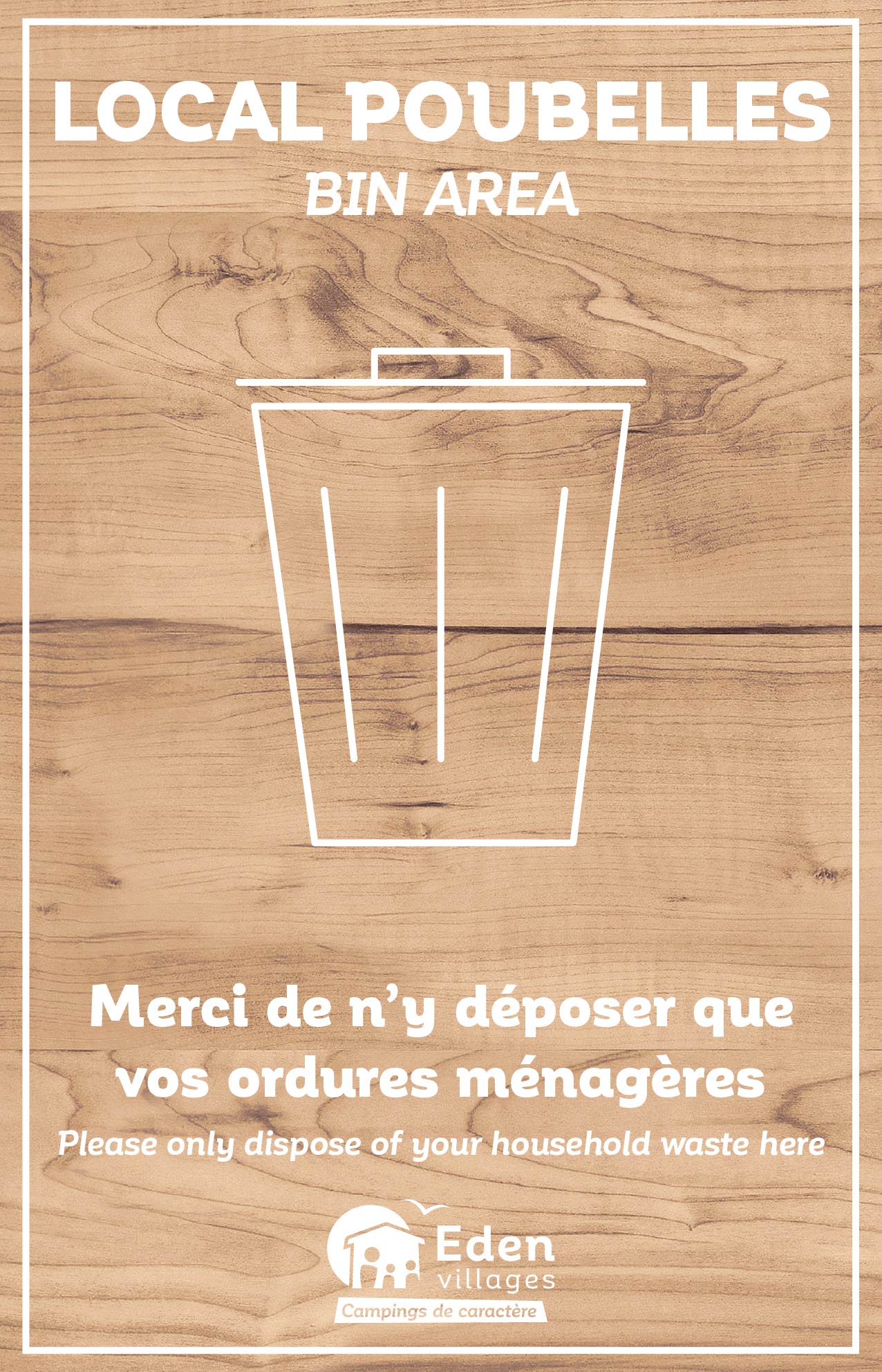 SITE_local_poubelles_fond_bois_1_45x70cm