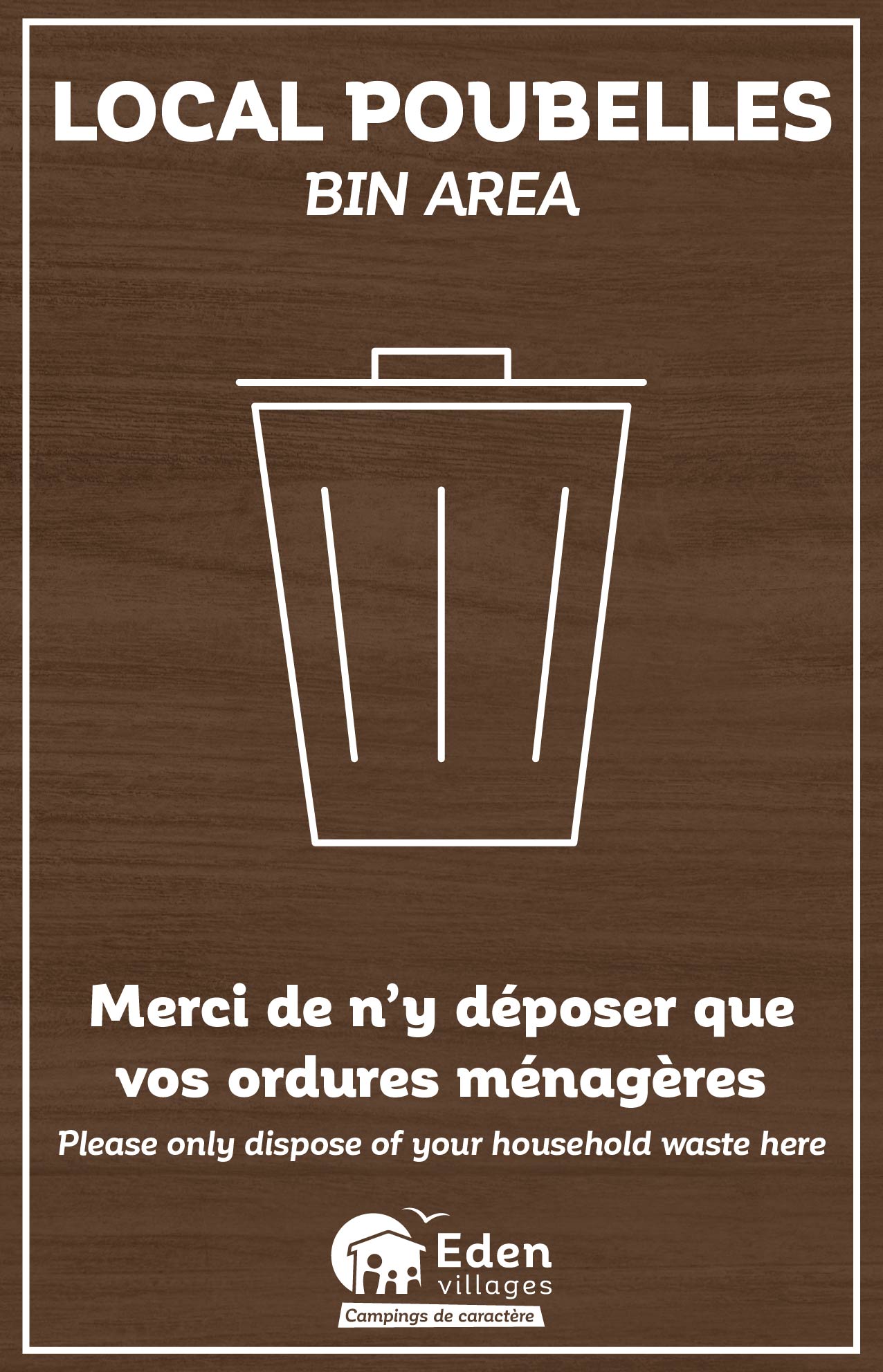 SITE_local_poubelles_fond_bois_2_45x70cm